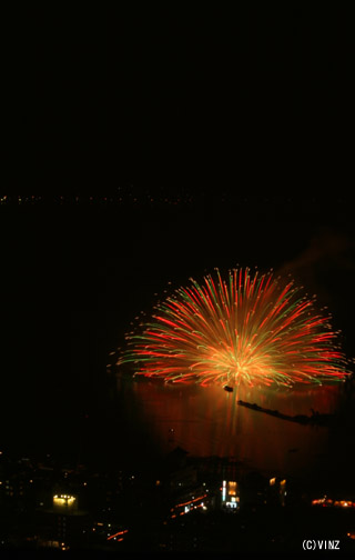 2009年 第61回諏訪湖祭湖上花火大会 写真集 | 水上大スターマイン Kiss of Fire